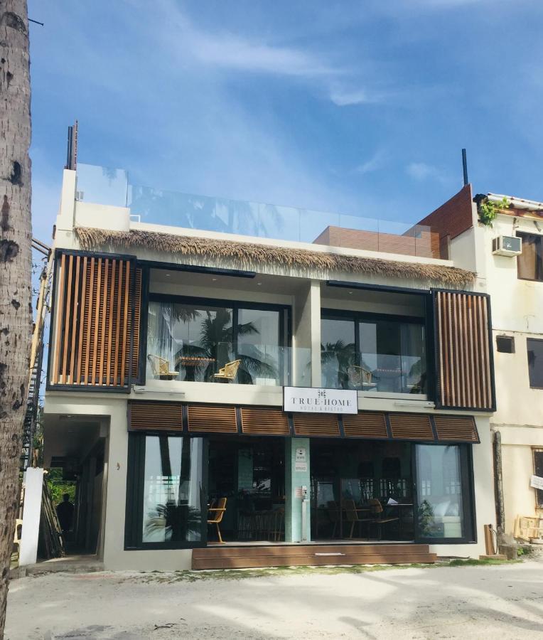 True Home Hotel Balabag  Екстериор снимка