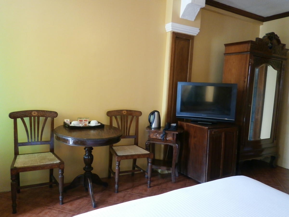 True Home Hotel Balabag  Стая снимка