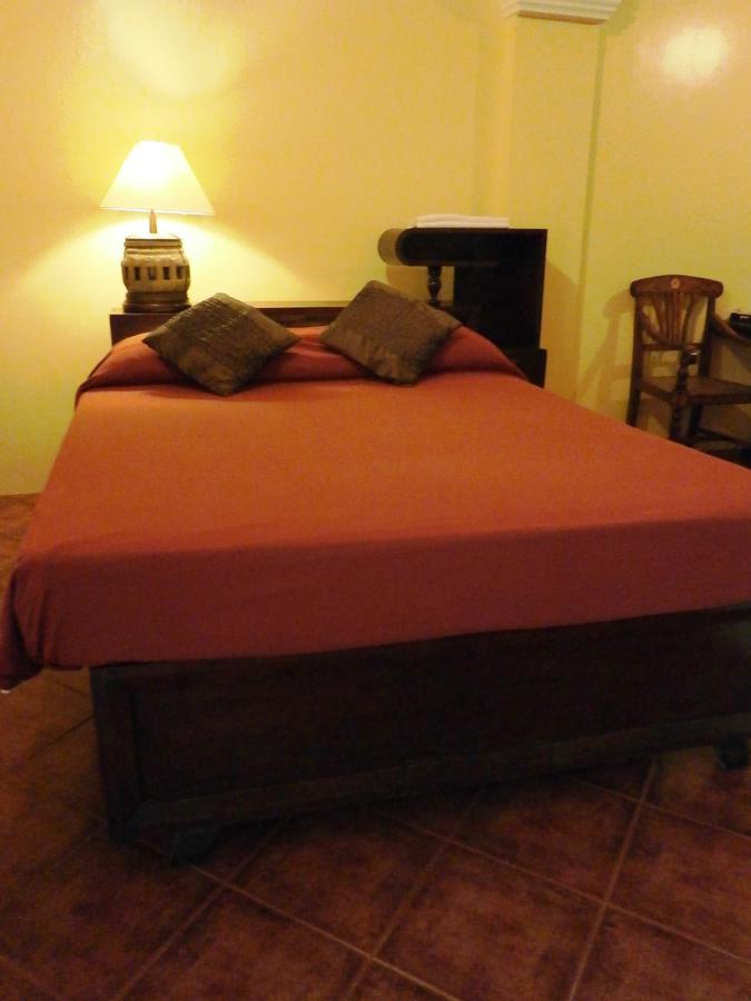 True Home Hotel Balabag  Стая снимка